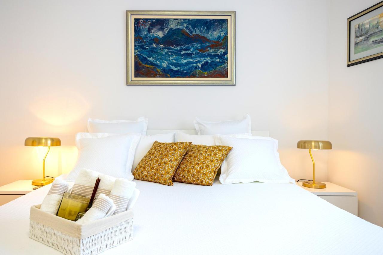 Lux Holiday Apartment Tony @ 10 Min Znjan Beach สปลิท ภายนอก รูปภาพ
