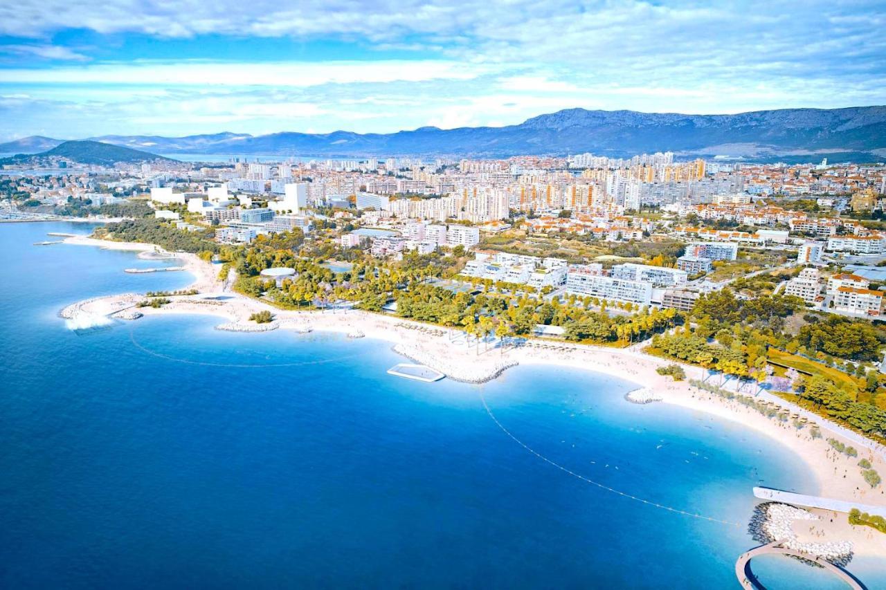 Lux Holiday Apartment Tony @ 10 Min Znjan Beach สปลิท ภายนอก รูปภาพ